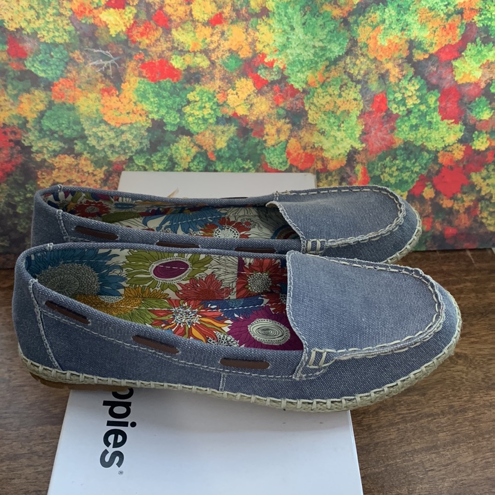 HUSH PUPPIES COPPELIA MOCC SIZE 7 NWB - Picture 2 of 8